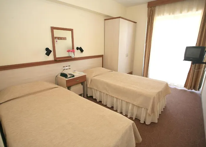 Saturn Hotel Kusadası