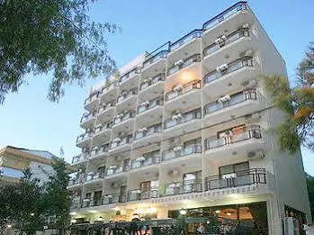 Saturn 3* Kusadasi