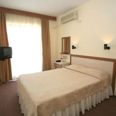 Saturn Otel