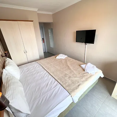 Saturn Hotell Kusadası