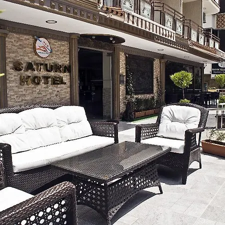 Saturn Otel 3*