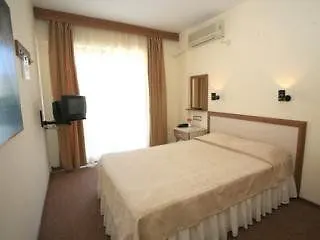 Saturn Kuşadası